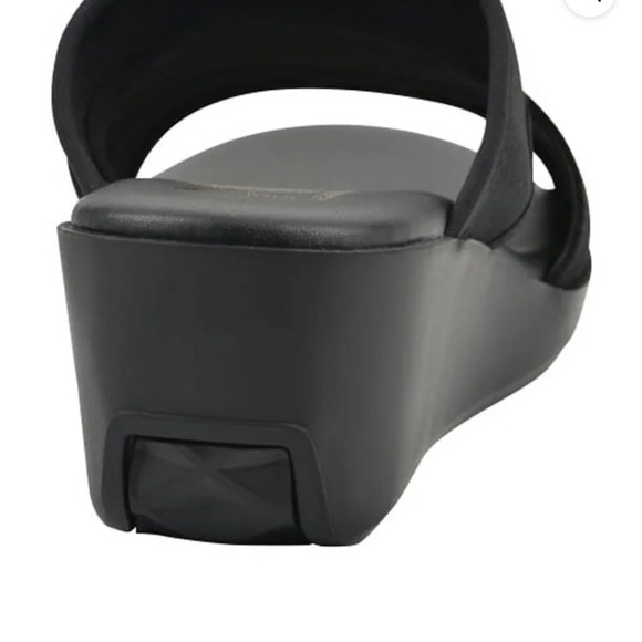 AEROSOLES Black Wedge Slides - Picture 2 of 3